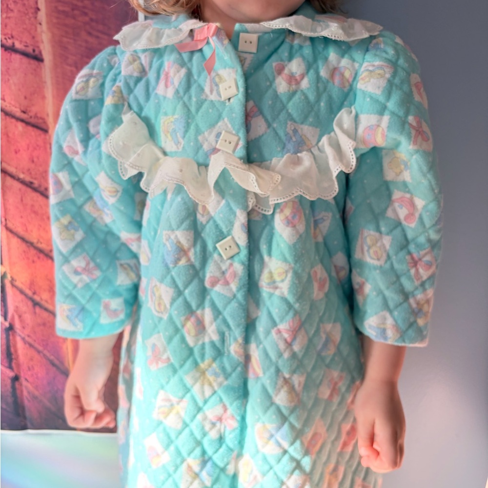 Vintage Girls Robe with Ruffle Collar
